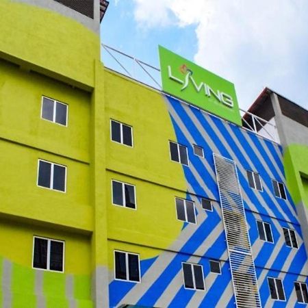 Hotel Living At Dsulaiman Near To Kampung Baru, Chow Kit, 쿠알라룸푸르 외부 사진