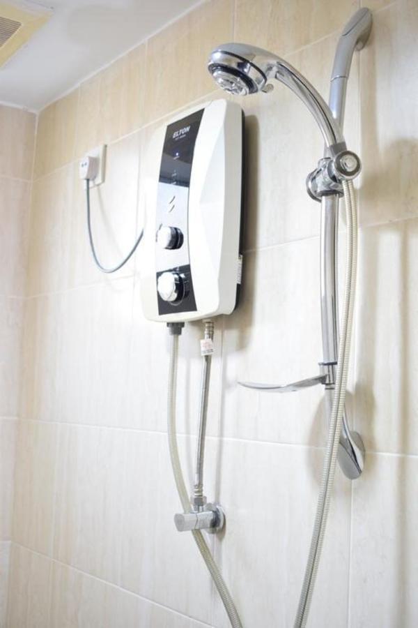 Hotel Living At Dsulaiman Near To Kampung Baru, Chow Kit, 쿠알라룸푸르 외부 사진